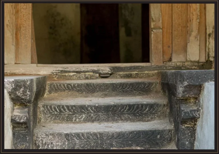 Hithadhoo Aasaaree Hukuru Miskiy